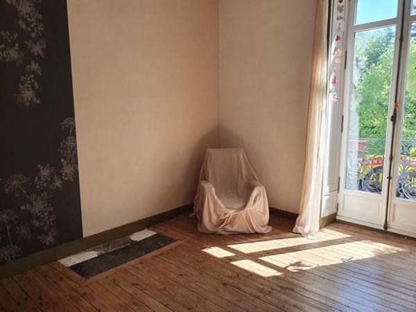 Nantes Centre-Vue Erdre - Beau Duplex familial avec extérieur et stationnement
