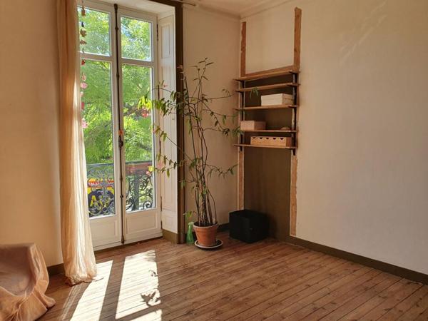 Nantes Centre-Vue Erdre - Beau Duplex familial avec extérieur et stationnement
