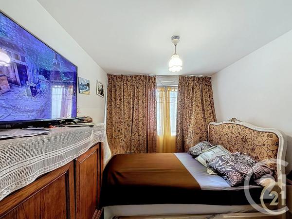Appartement F4 à vendre  4 pièces - 83 m 2   BONDY  - 93