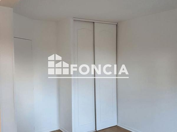 Location Studio 28.3 m² - 50 RUE DE GOURNAY Corbeil-essonnes 91100