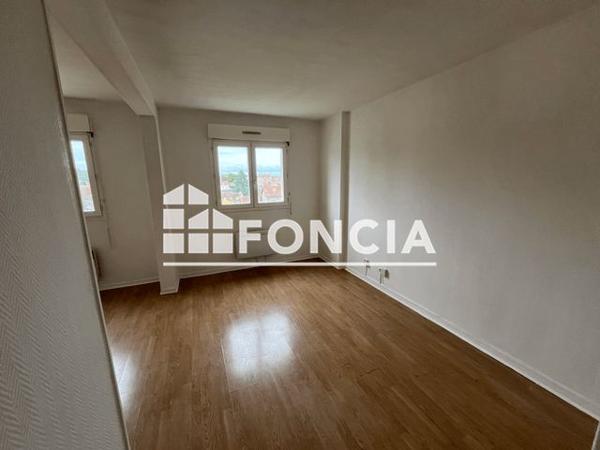 Location Studio 28.3 m² - 50 RUE DE GOURNAY Corbeil-essonnes 91100