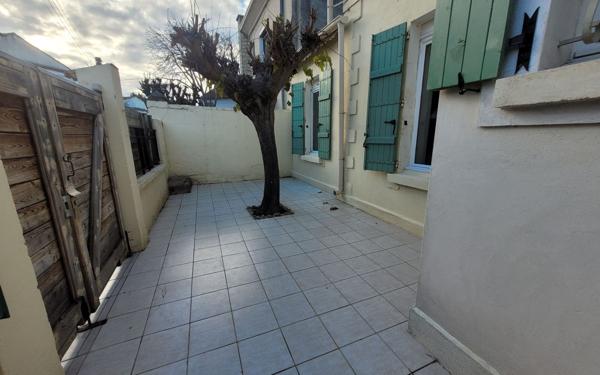 Maison à vendre    3 pièces • 62 m2 Avignon