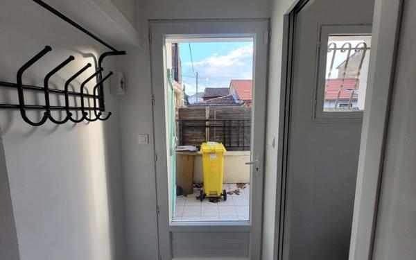 Maison à vendre    3 pièces • 62 m2 Avignon