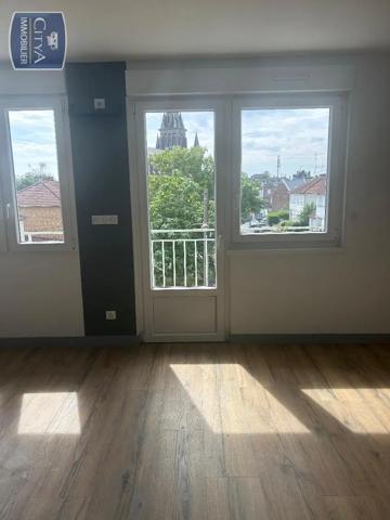 Appartement à louer 4 pièces 78.16m²