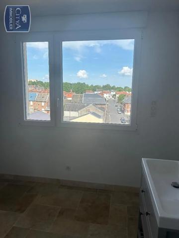 Appartement à louer 4 pièces 78.16m²