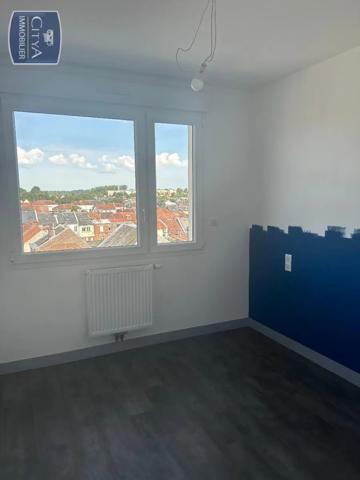 Appartement à louer 4 pièces 78.16m²