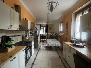 Maison ancienne de 229,23 m²