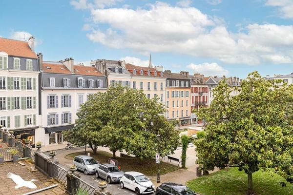 Appartement à vendre |  Pau |  3 pièces | 92 m²