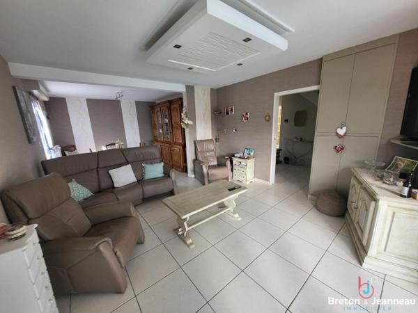 Propriété à Montsûrs