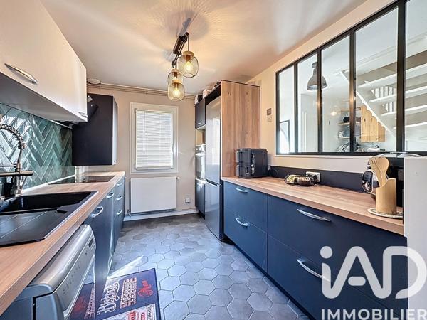Maison à vendre 4 pièces 73 m² Vert-Saint-Denis