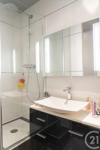 Appartement F4 à vendre  4 pièces - 128,50 m2 LYON - 69002