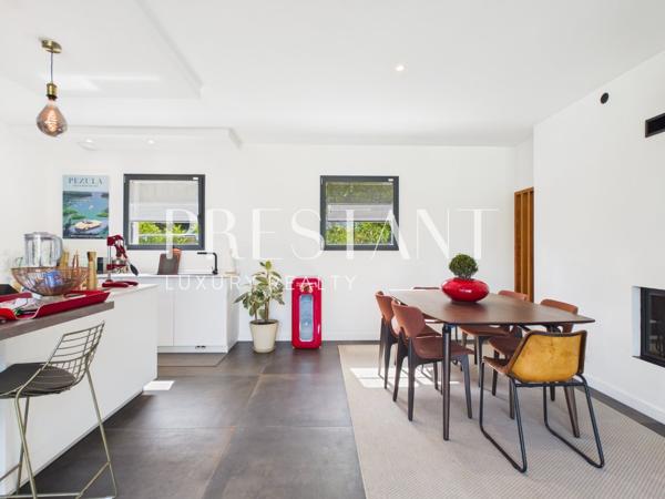Maison familiale avec piscine et jardin paysager, ANGLET