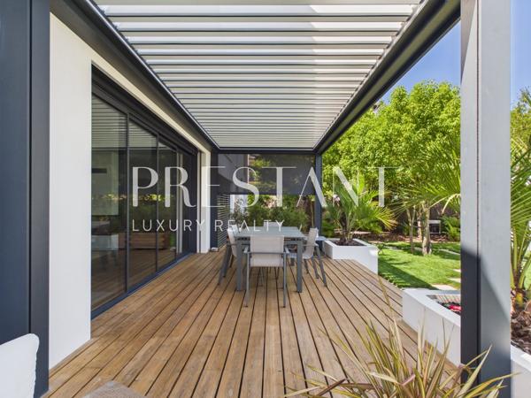Maison familiale avec piscine et jardin paysager, ANGLET