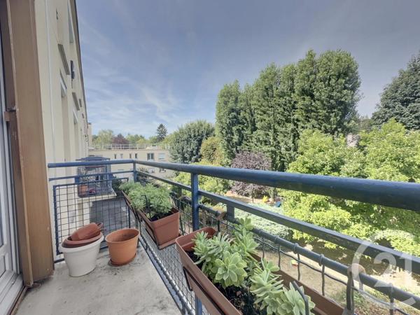 Appartement F4 à vendre  4 pièces - 64,93 m 2   BOUGIVAL  - 78