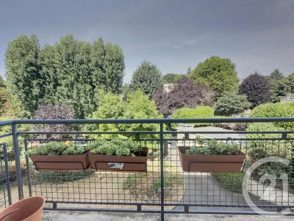 Appartement F4 à vendre  4 pièces - 64,93 m 2   BOUGIVAL  - 78