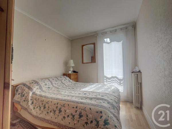 Appartement F4 à vendre  4 pièces - 64,93 m 2   BOUGIVAL  - 78