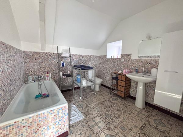 Maison Meral 6 pièce(s) 120 m2