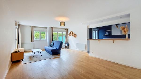 À VENDRE Appartement 4 pièces 90m² avec jardin et terrasse de 85m² Massy Villaine Gare Massy-Palaiseau