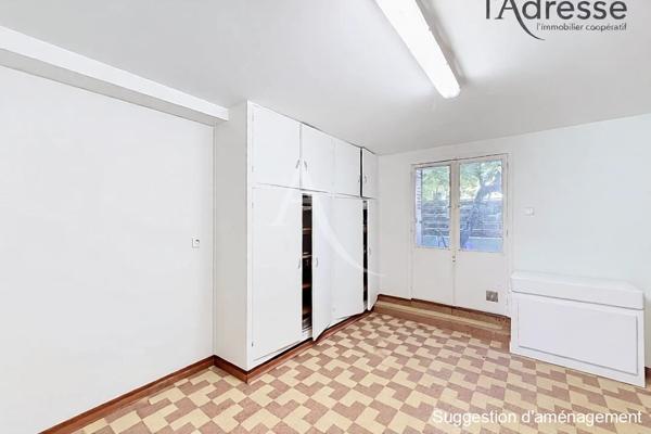 SURESNES MONT-VALÉRIEN - Meulière de 161m² Carrez 6 pièces avec parcelle de 227m²