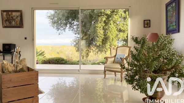 Maison à vendre 7 pièces 311 m² Châteaubernard