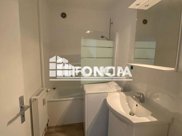 Location Studio meublé 27.08 m² - 16 RUE DU CLOS ADRIEN Limoges 87000