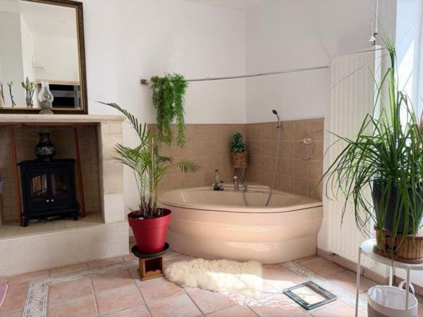 PROPRIETE DE CHARME AUX MULTIPLES VIES POSSIBLES