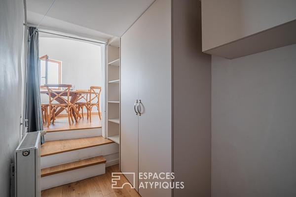 Appartement atypique en dernier étage dans le centre ville historique