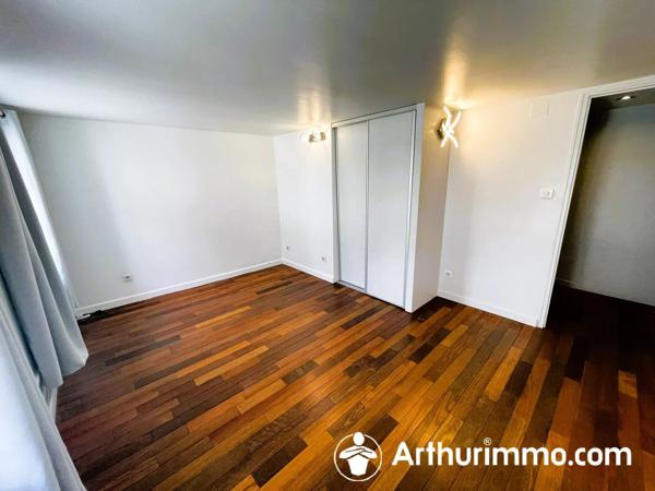 Vente                                                      Maison
                        
                     7 pièces                      206 m2                     à Dasle