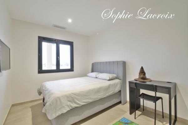 Maison 4 pièces - 130 m² Exclusivité efficity