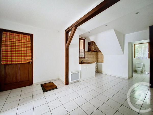 Immeuble à vendre  99 m 2   NEMOURS  - 77