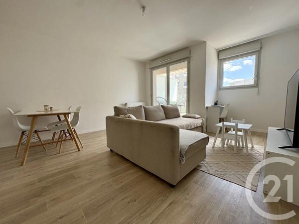 Appartement F4 à vendre  4 pièces - 80,52 m 2   MEAUX  - 77