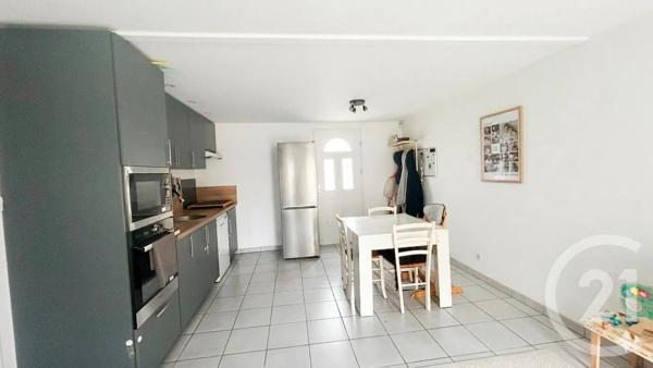 Appartement F4 à vendre  4 pièces - 80,52 m 2   MEAUX  - 77