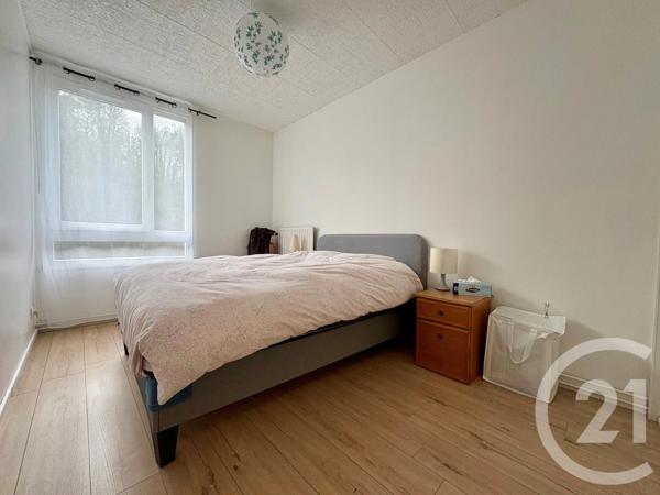 Appartement F4 à vendre  4 pièces - 80,52 m 2   MEAUX  - 77