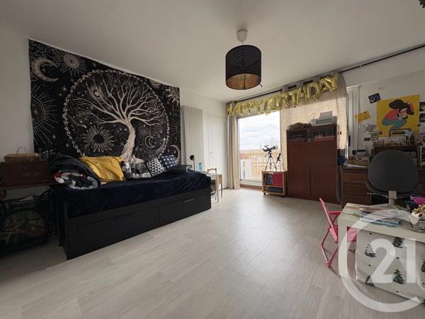 Appartement F4 à vendre  4 pièces - 80,52 m 2   MEAUX  - 77