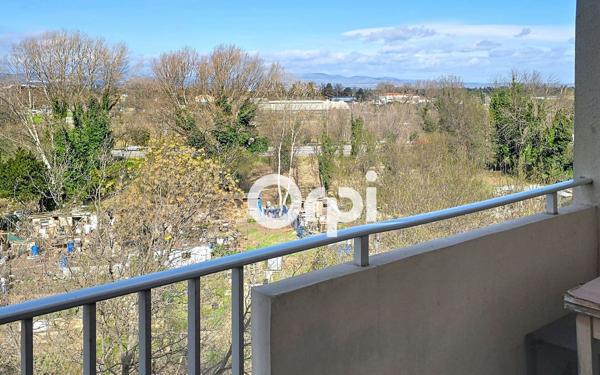 Appartement à vendre    1 pièce •  Perpignan