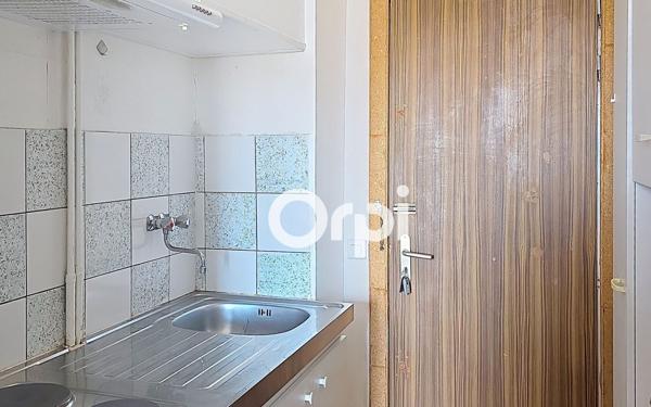 Appartement à vendre    1 pièce •  Perpignan