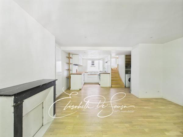 DUPLEX ATYPIQUE DE 2/3 PIECES