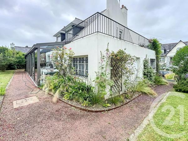 Maison à vendre  5 pièces - 128,50 m 2   PLOUMAGOAR  - 22