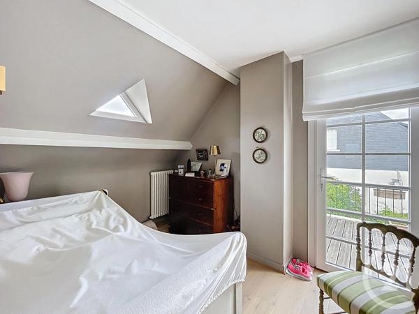 Maison à vendre  5 pièces - 128,50 m 2   PLOUMAGOAR  - 22