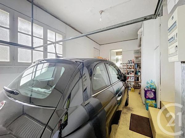 Maison à vendre  5 pièces - 128,50 m 2   PLOUMAGOAR  - 22