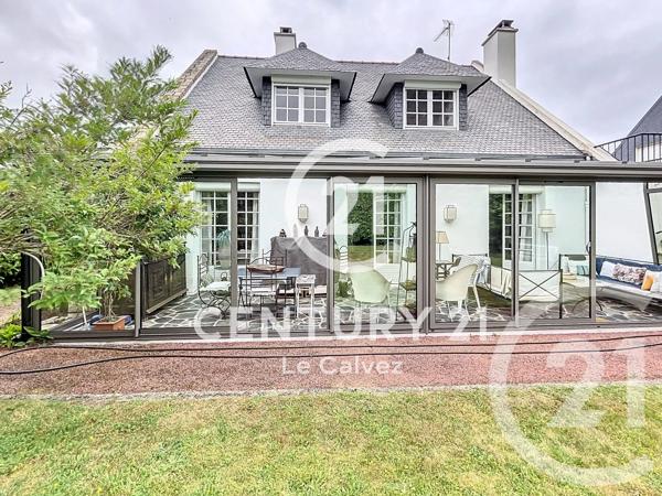 Maison à vendre  5 pièces - 128,50 m 2   PLOUMAGOAR  - 22