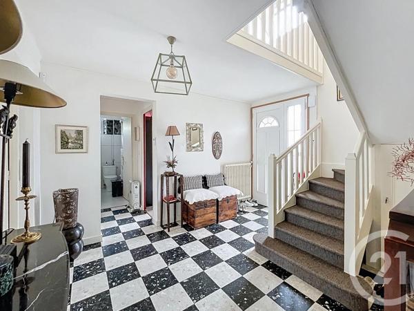 Maison à vendre  5 pièces - 128,50 m 2   PLOUMAGOAR  - 22