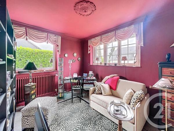 Maison à vendre  5 pièces - 128,50 m 2   PLOUMAGOAR  - 22