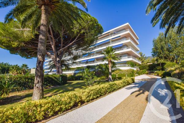 appartement à vendre  3 pièces - 70,55 m2 CAVALAIRE SUR MER - 83