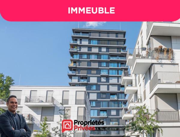 IMMEUBLE DE RAPPORT 4 APPARTEMENTS + 1 LOCAL COMMERCIAL + 4 GARAGES INDIVIDUELS ET 5 CAVEAUX EN HYPER-CENTRE DE SAINT-NAZAIRE