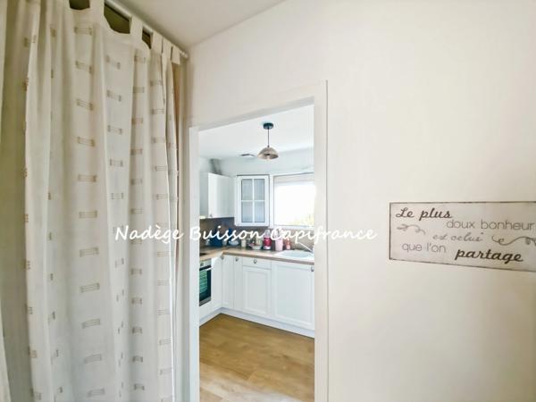 À vendre maison 4 pièces de 90 m² - BRUCOURT - Terrain de 5633 m²