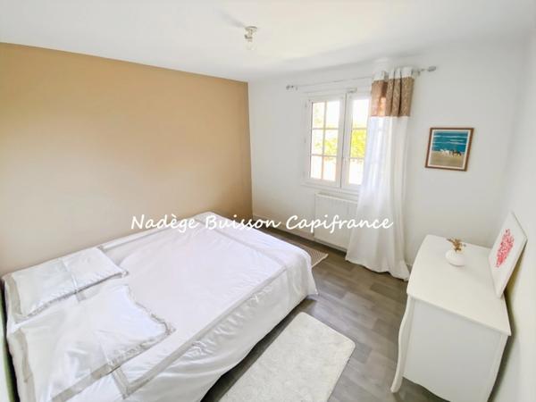 À vendre maison 4 pièces de 90 m² - BRUCOURT - Terrain de 5633 m²