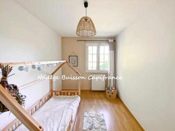 À vendre maison 4 pièces de 90 m² - BRUCOURT - Terrain de 5633 m²