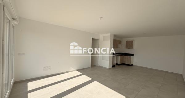 Location Appartement 3 pièces 69.38 m² - Morières-lès-avignon 84310