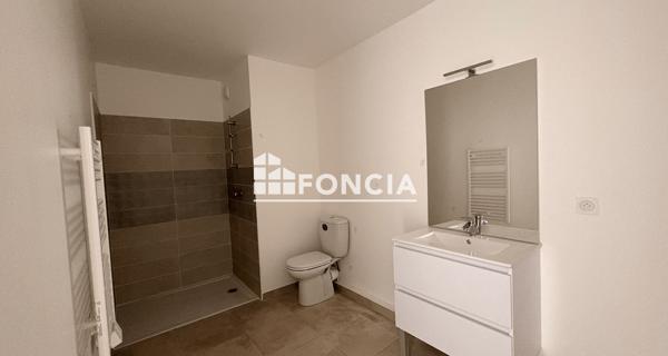 Location Appartement 2 pièces 47.48 m² - Morières-lès-avignon 84310